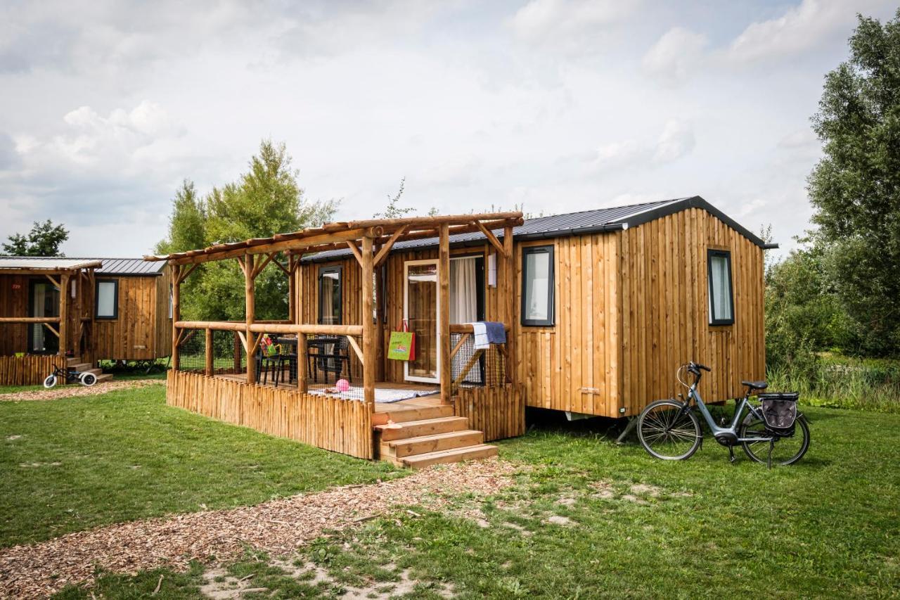 فندق Le Camping Grand Cerf Gimouille المظهر الخارجي الصورة