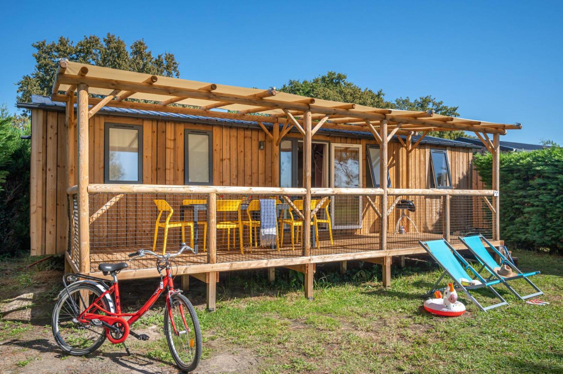 فندق Le Camping Grand Cerf Gimouille المظهر الخارجي الصورة