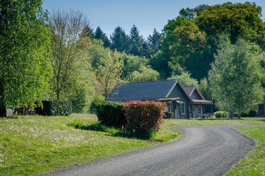 فندق Le Camping Grand Cerf Gimouille المظهر الخارجي الصورة